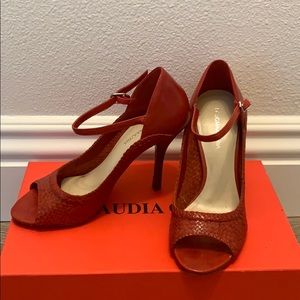 BCBG MAXAZRIA Mary Jane heels